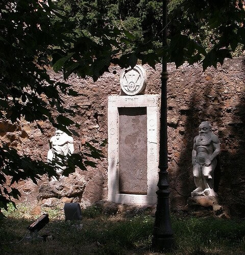 La Porta Magica Di Roma